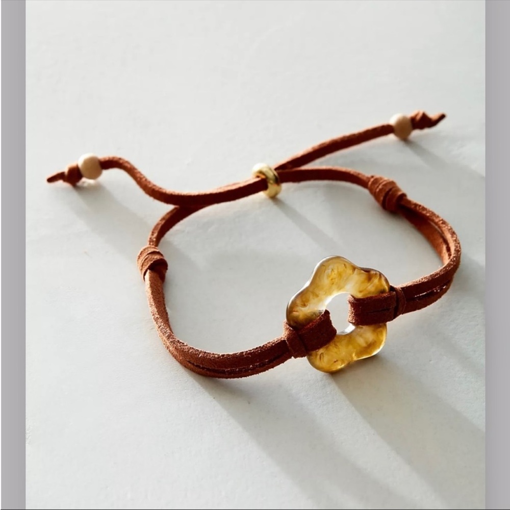 Free people flower baby bracelet
